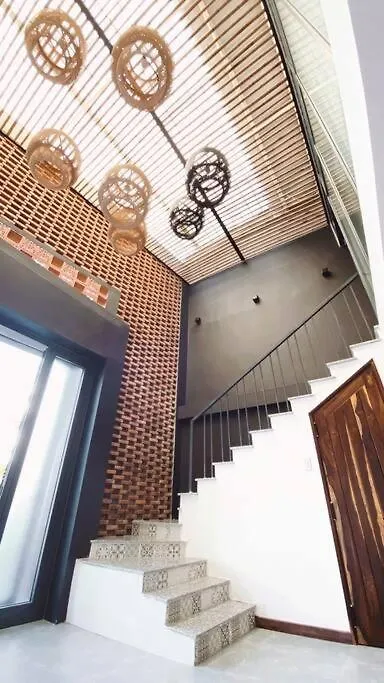 H&K House- A Charming Wind Of Nha Trang Beach Vakantiehuis