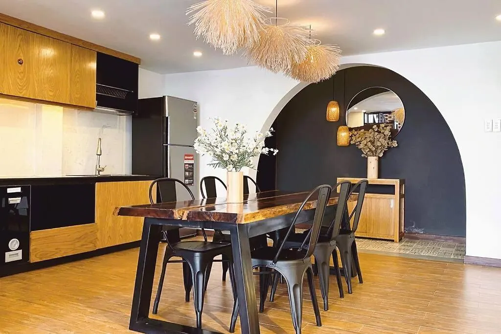 H&K House- A Charming Wind Of Nha Trang Beach Vakantiehuis
